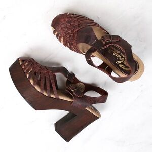 SBICCA | WOMEN'S ULTANA RUST BROWN LEATHER SANDAL WITH WOOD BLOCK HEELS | 9.5